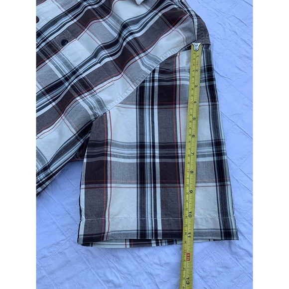 Carhartt Button Up Shirt Mens Medium Cream Brown Plaid Short Sleeve Relaxed Fit - Picture 9 of 10